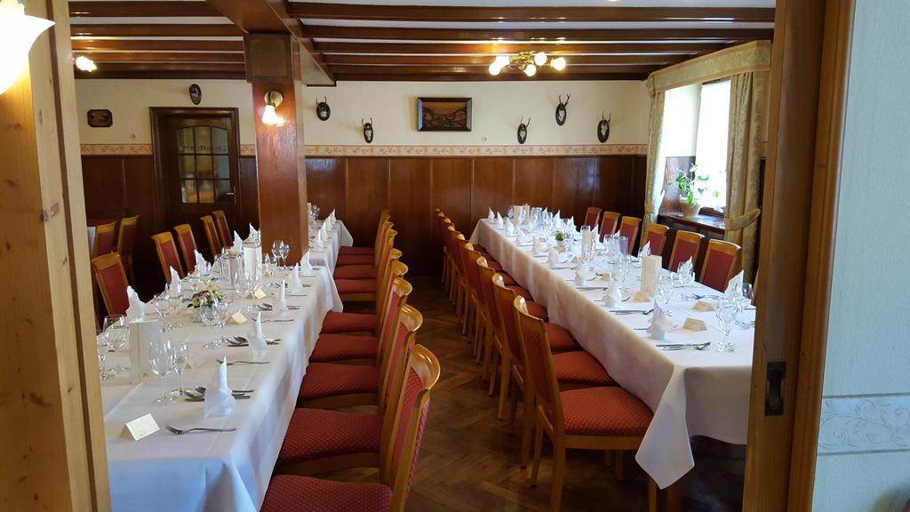 Gasthaus Zum Hirschen Ringsheim Exterior photo